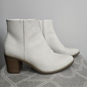 Textured White Boots